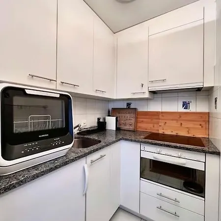 Apartamento Charming Studio With Breathtaking View